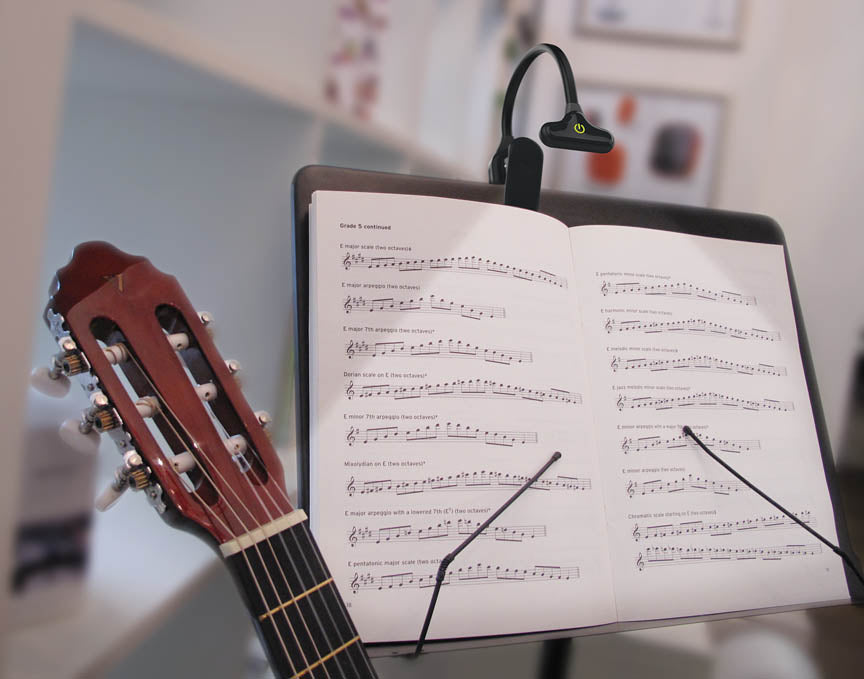 Nuflex Music Light - sample page 3