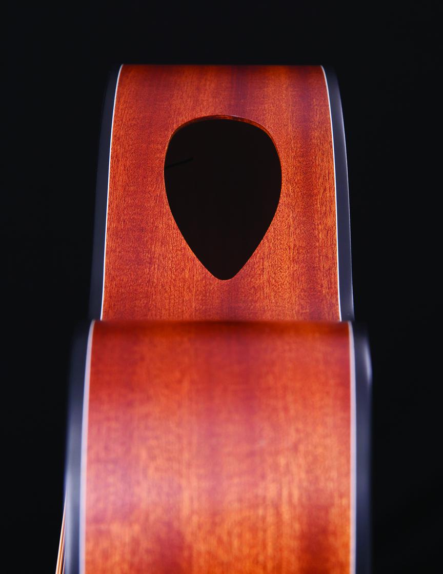 Forte Port Natural Acoustic Guitar - sample page 4
